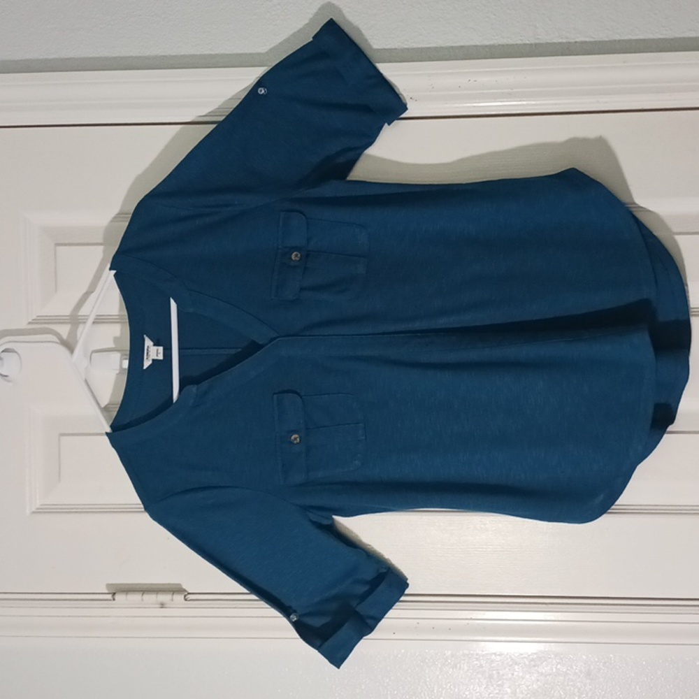 Sonoma Blouse Top With Half-Sleeve & 2 Front Pockets With V-Neck Style